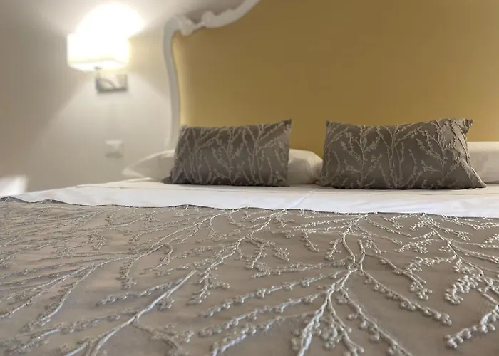Miluar Luxury B&B - Vanvitelli Napoli